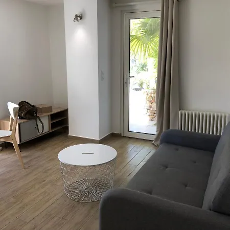 Montmer Apartment Hyères